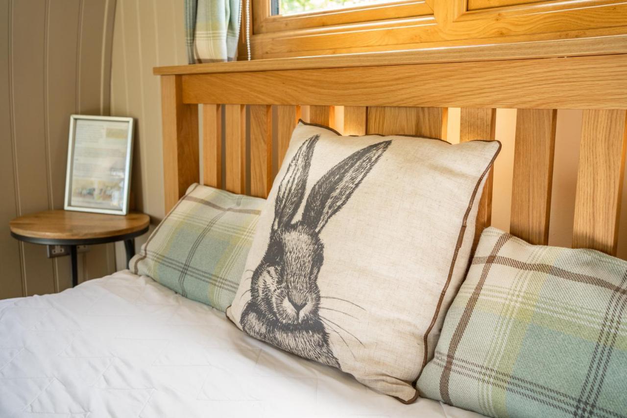 Hotel Glamping At South Lytchett Manor Poole Exterior foto